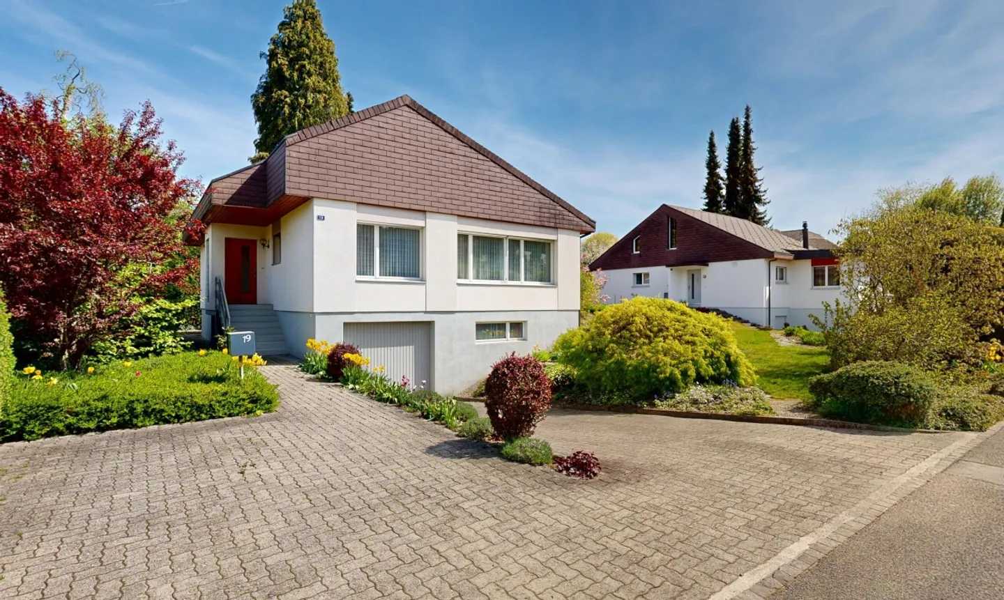 Charmantes Einfamilienhaus mit Garten - Foto 3 von 11