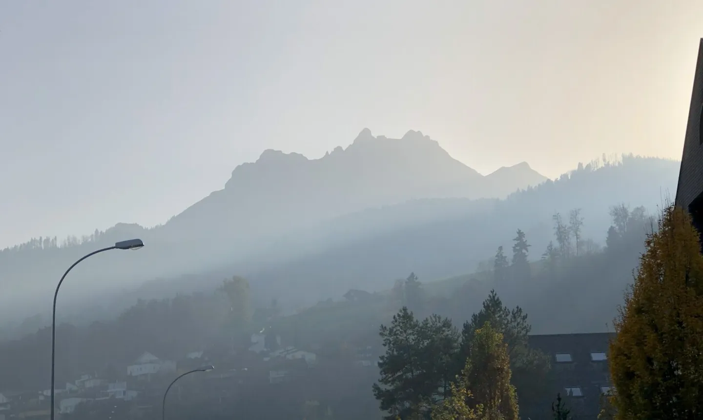 Luminoso appartamento di 3½ locali con balcone e vista sul Pilatus - Foto 11 di 13