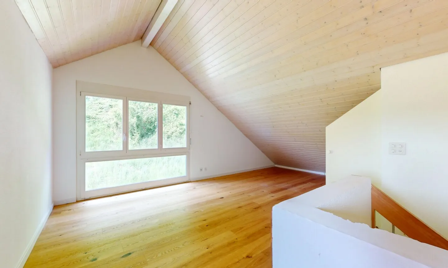 Casa a schiera attraente di 6,5 stanze - Foto 7 di 11