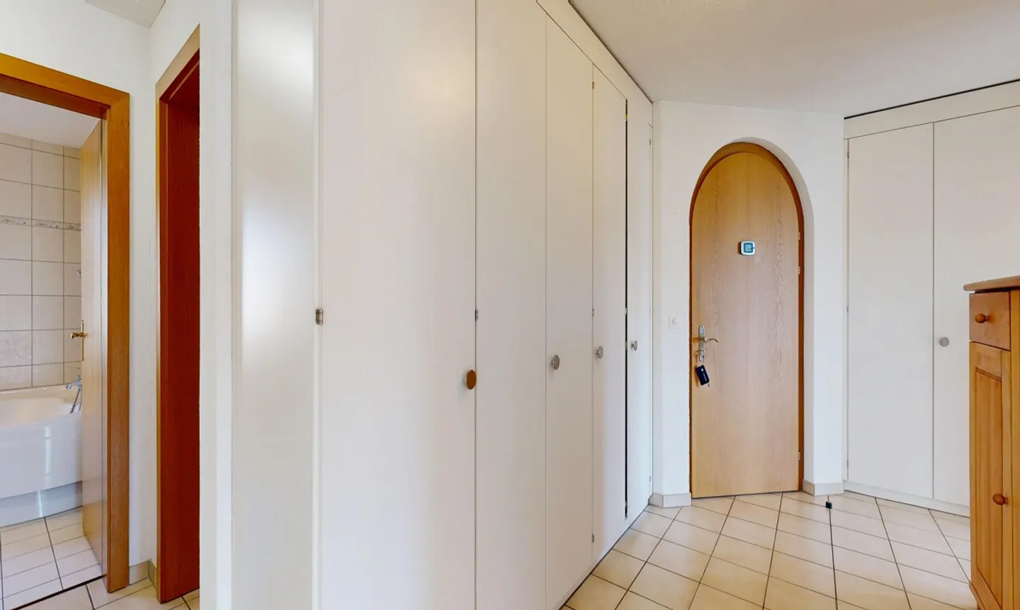 4.5-room apartment with winter garden and large terrace - Photo 9 of 11