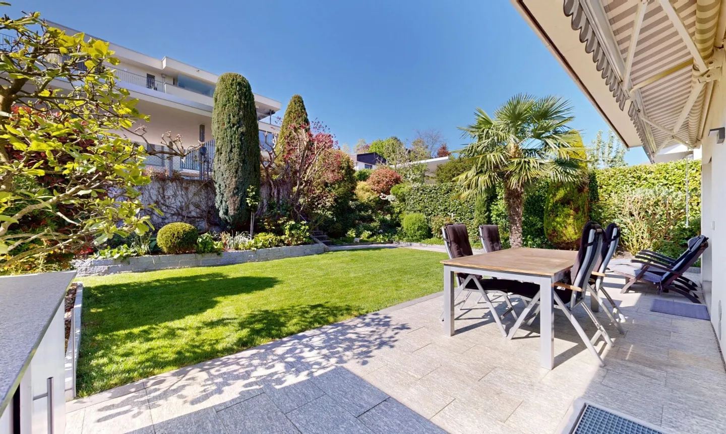 Vivre avec une vue panoramique, tranquillité et idylle de jardin - Photo 2 sur 11