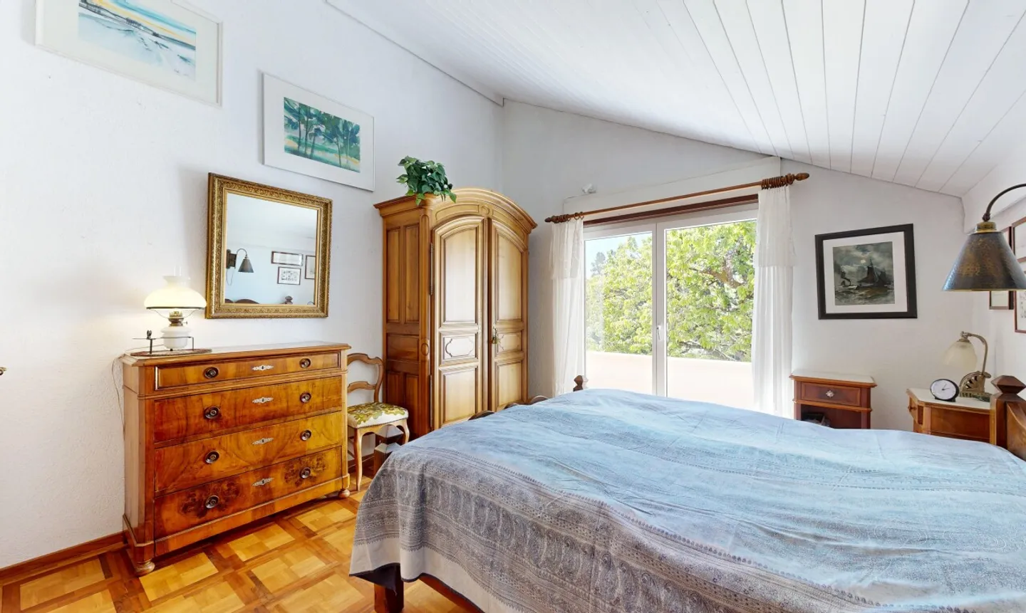 Architect-designed villa with large garden and unique potential! - Photo 9 of 11