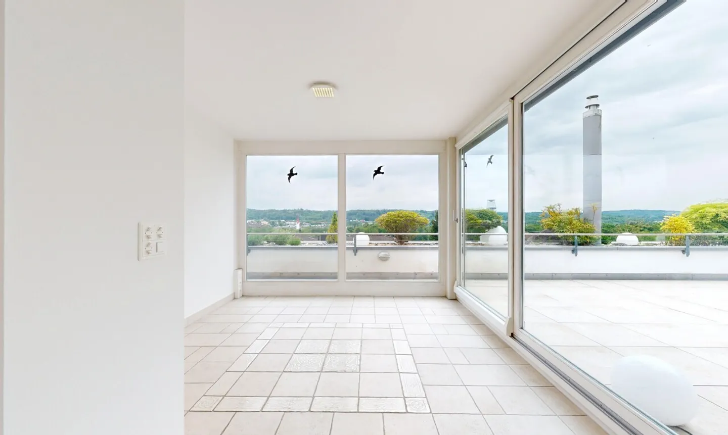 Terrassenhaus mit Blick über Bremgarten - Photo 7 sur 11