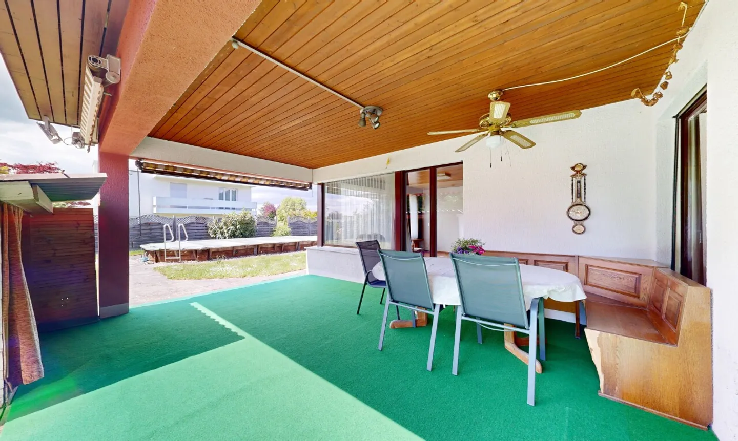 Spacious 7½ Room Single Family Home with Pool in Preferred Residential Area - Photo 4 of 11