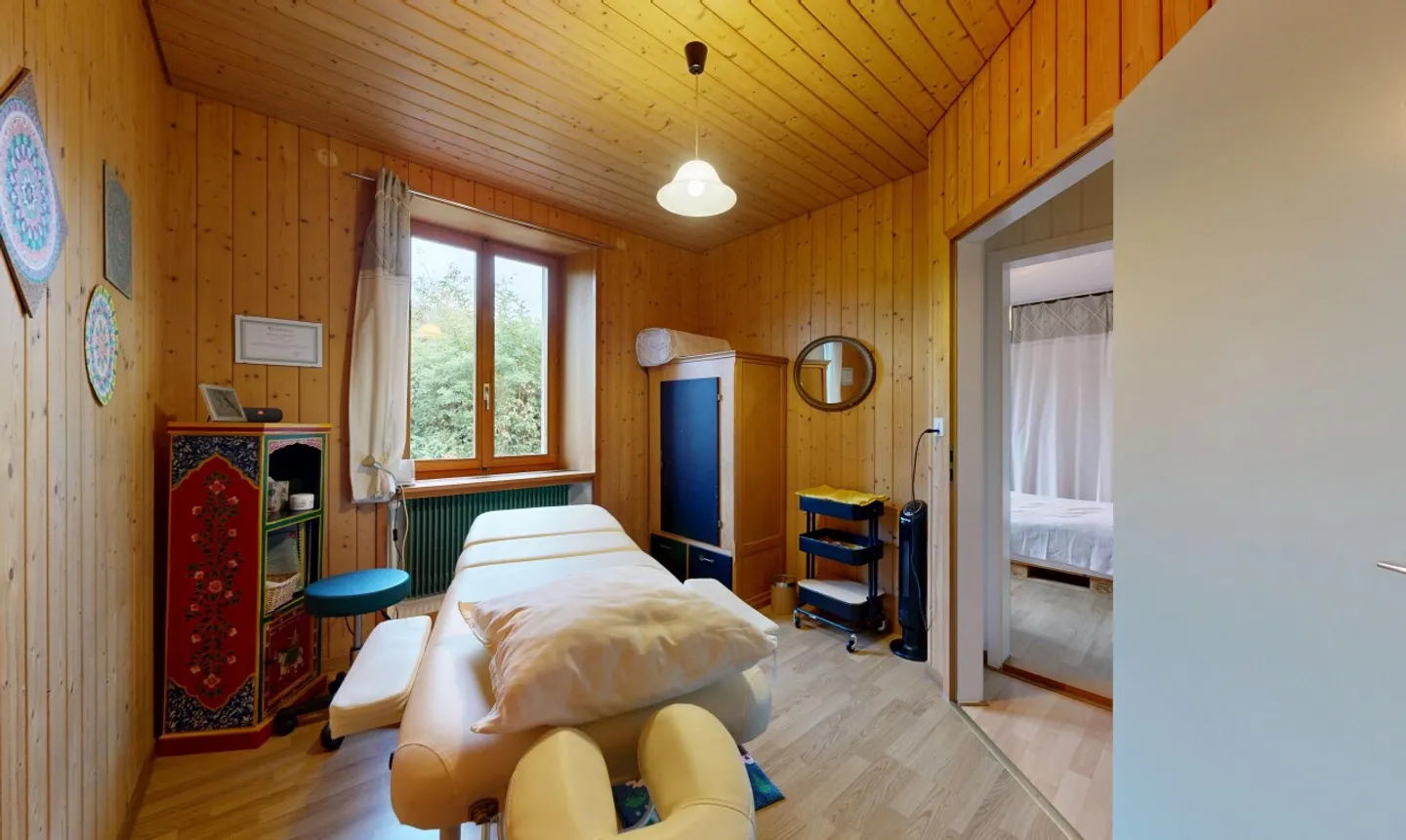 Atypisches Familienhaus Renoviert mit Garten und Unabhängigem Garagen - Foto 10 von 11