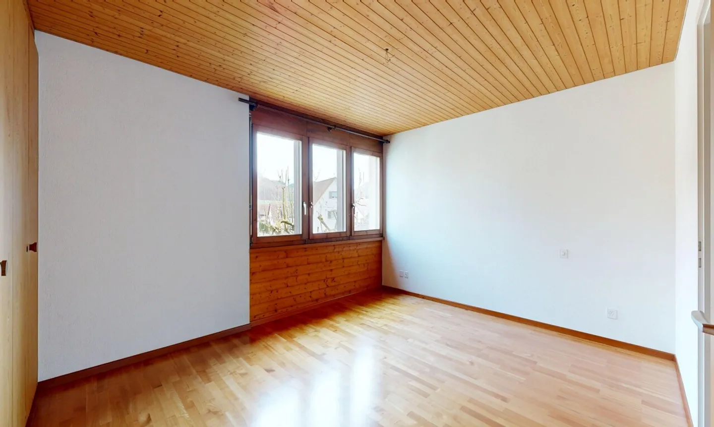 Maison individuelle spacieuse de 6 pièces dans une impasse calme - Photo 8 sur 11