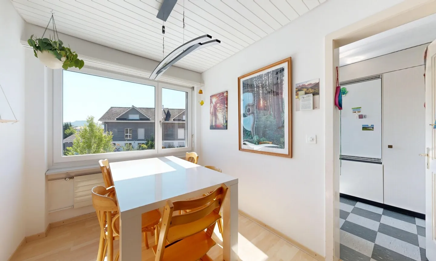 Well-maintained multi-family house with 9 apartments in Schwarzenbach SG - Photo 5 of 11