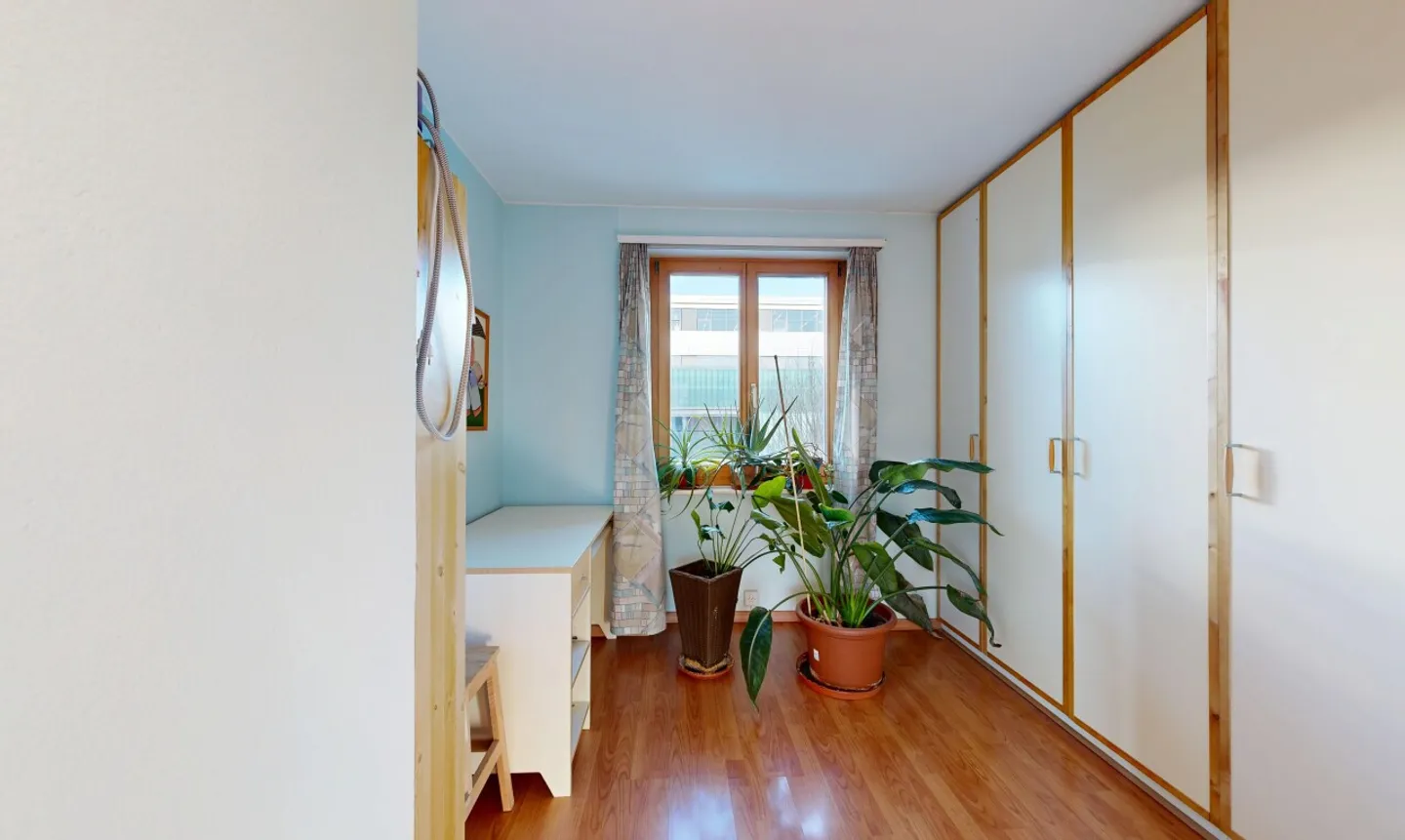 Affascinante casa a schiera di 6 stanze in posizione centrale - Foto 5 di 13