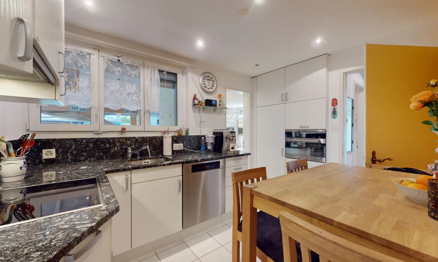 Incantevole casa indipendente in posizione soleggiata - Foto 5 di 13