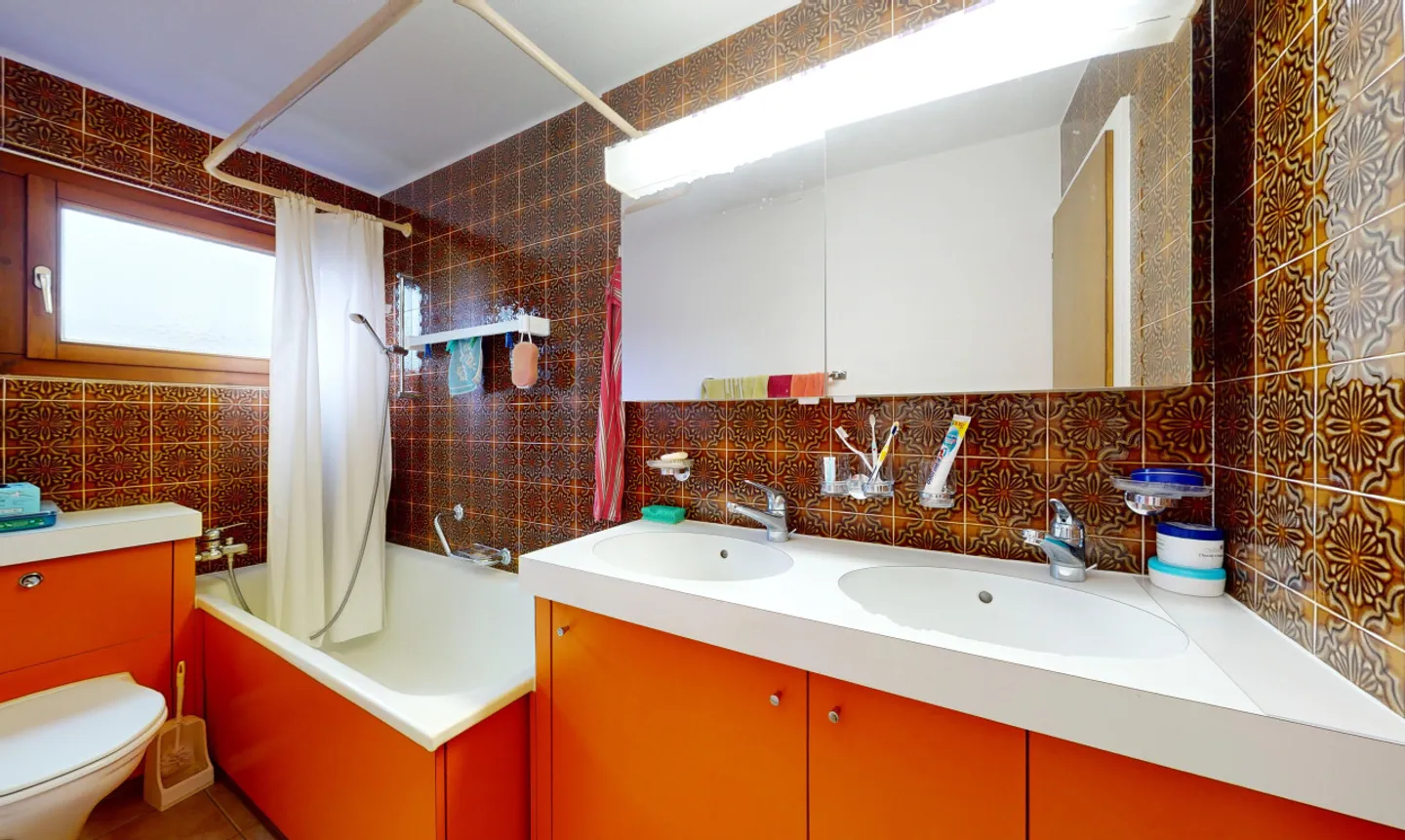 Casa a schiera di 5 stanze con grande giardino - Foto 8 di 13