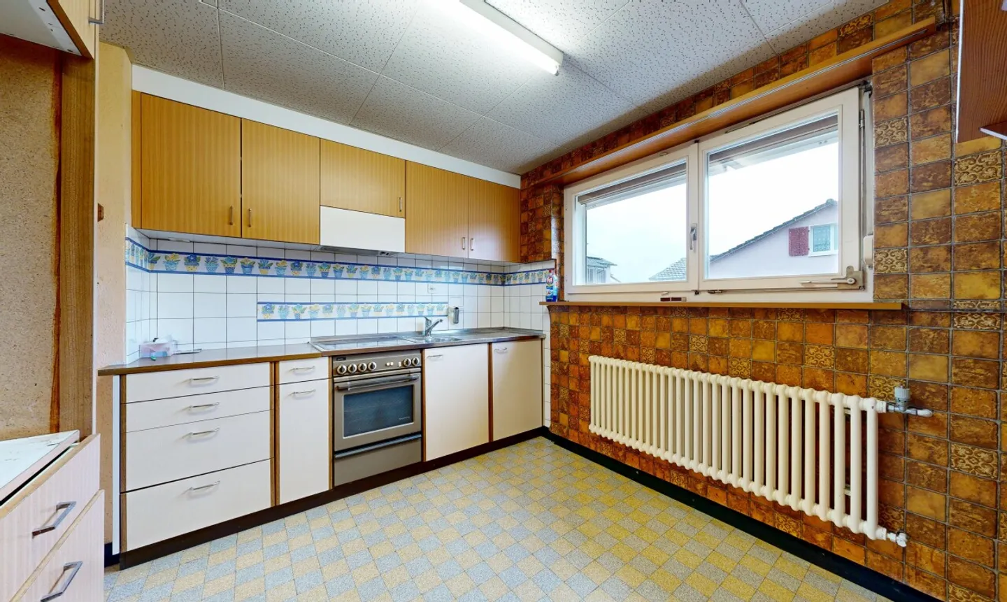 Freistehendes Einfamilienhaus mit Potenzial - Foto 5 von 11