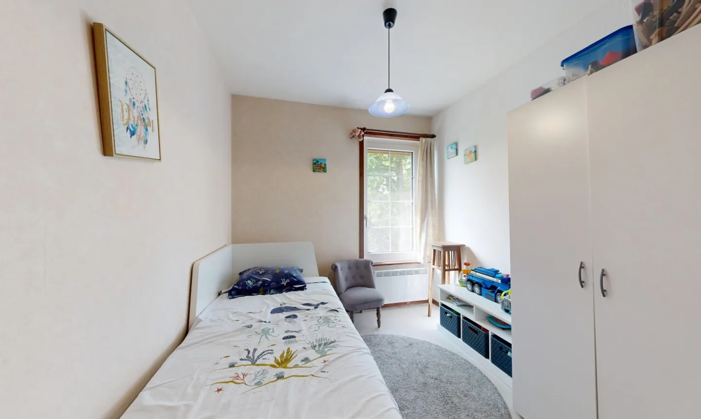 Agréable 4.5p avec 1043 m2 de jardin privatif - Foto 10 von 11