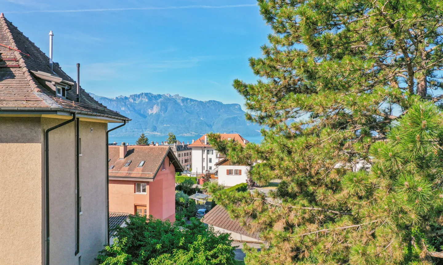 Neues zeitgenössisches Apartment mit großem, hellem Balkon - Foto 11 von 12