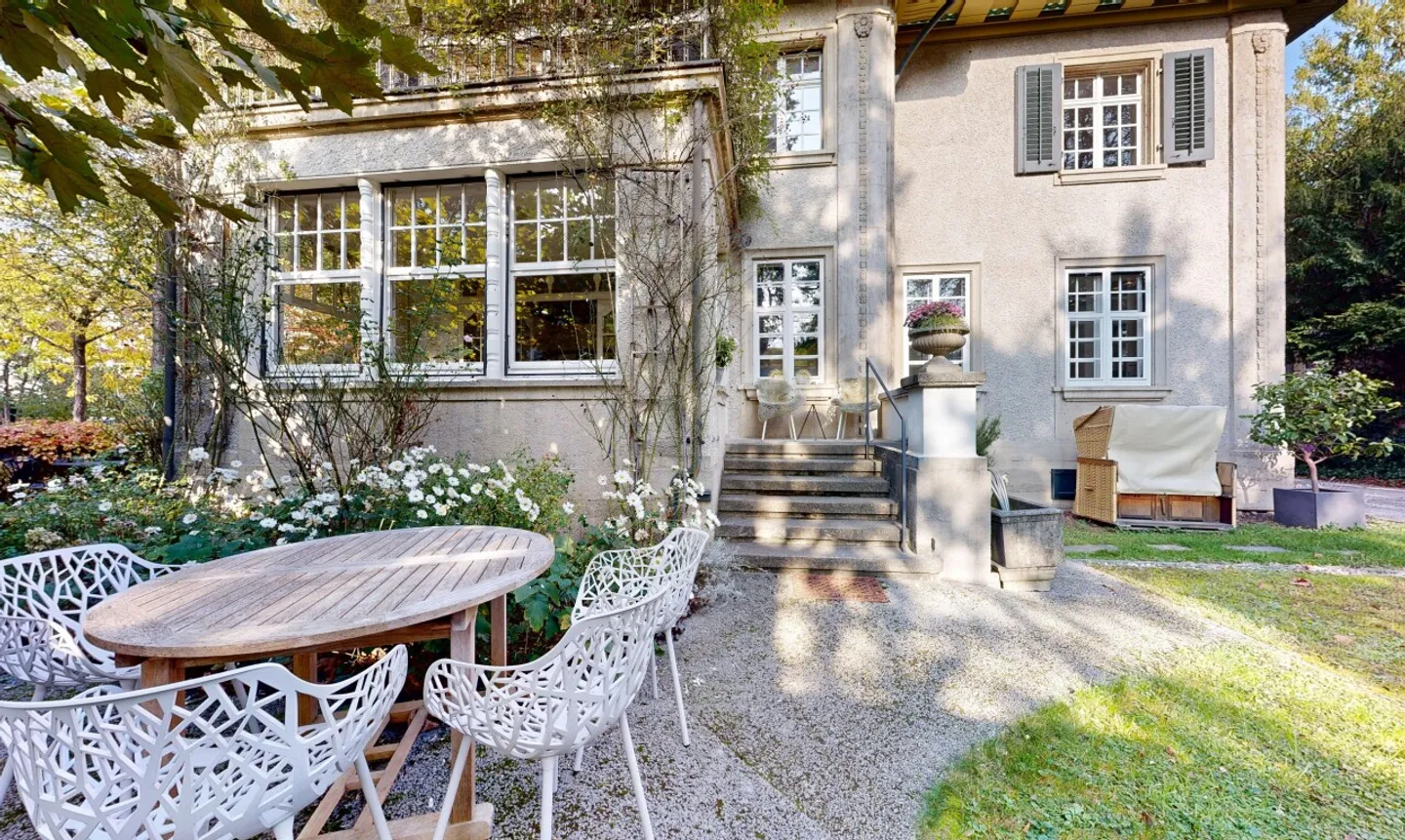 Ampio appartamento di 6 stanze con fascino storico (in diritto di costruzione) - Foto 12 di 13