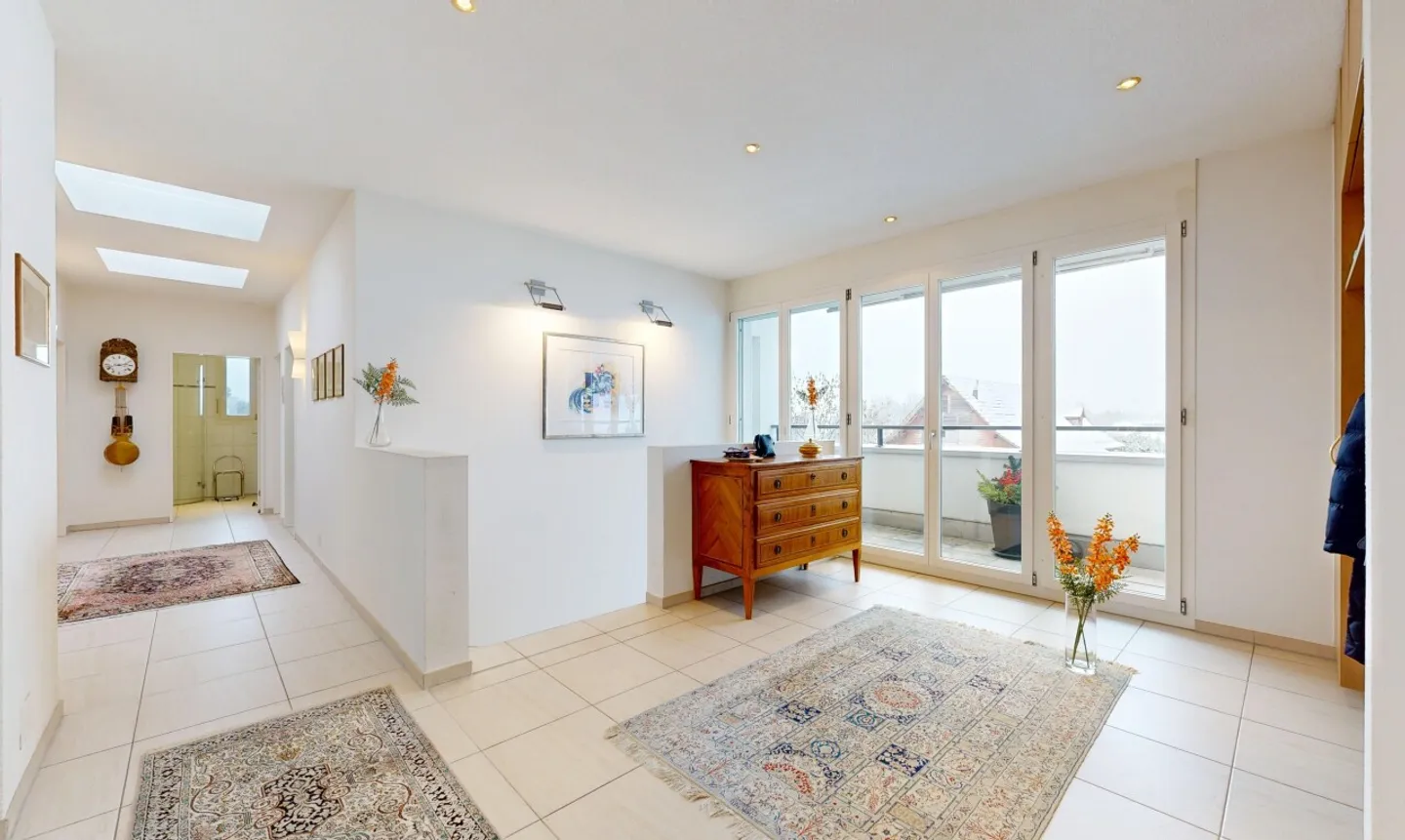 Sonniges Attika-Juwel mit Liftzugang - Foto 10 von 13