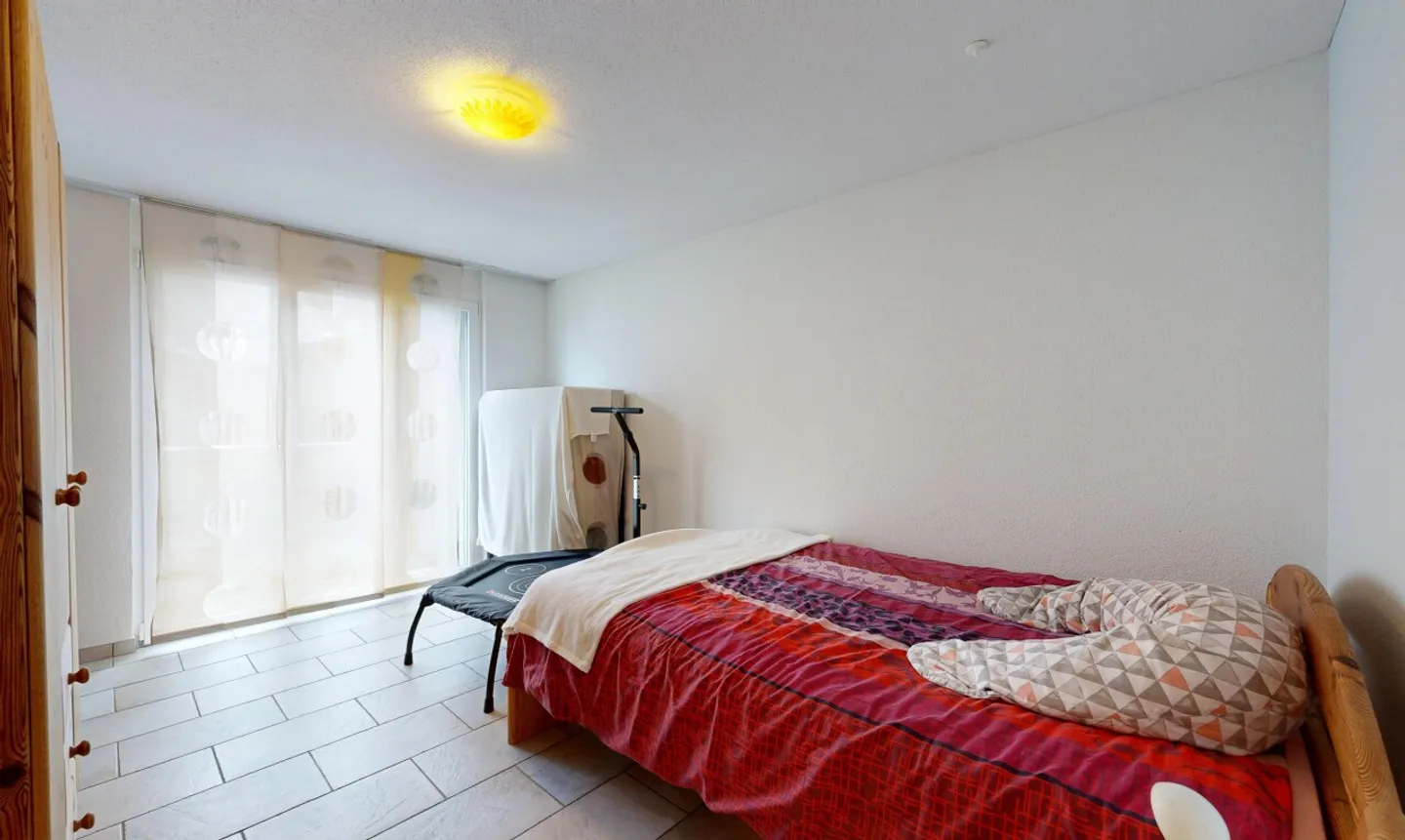 Geräumiges Doppelhaus mit Aussicht - Foto 5 von 11