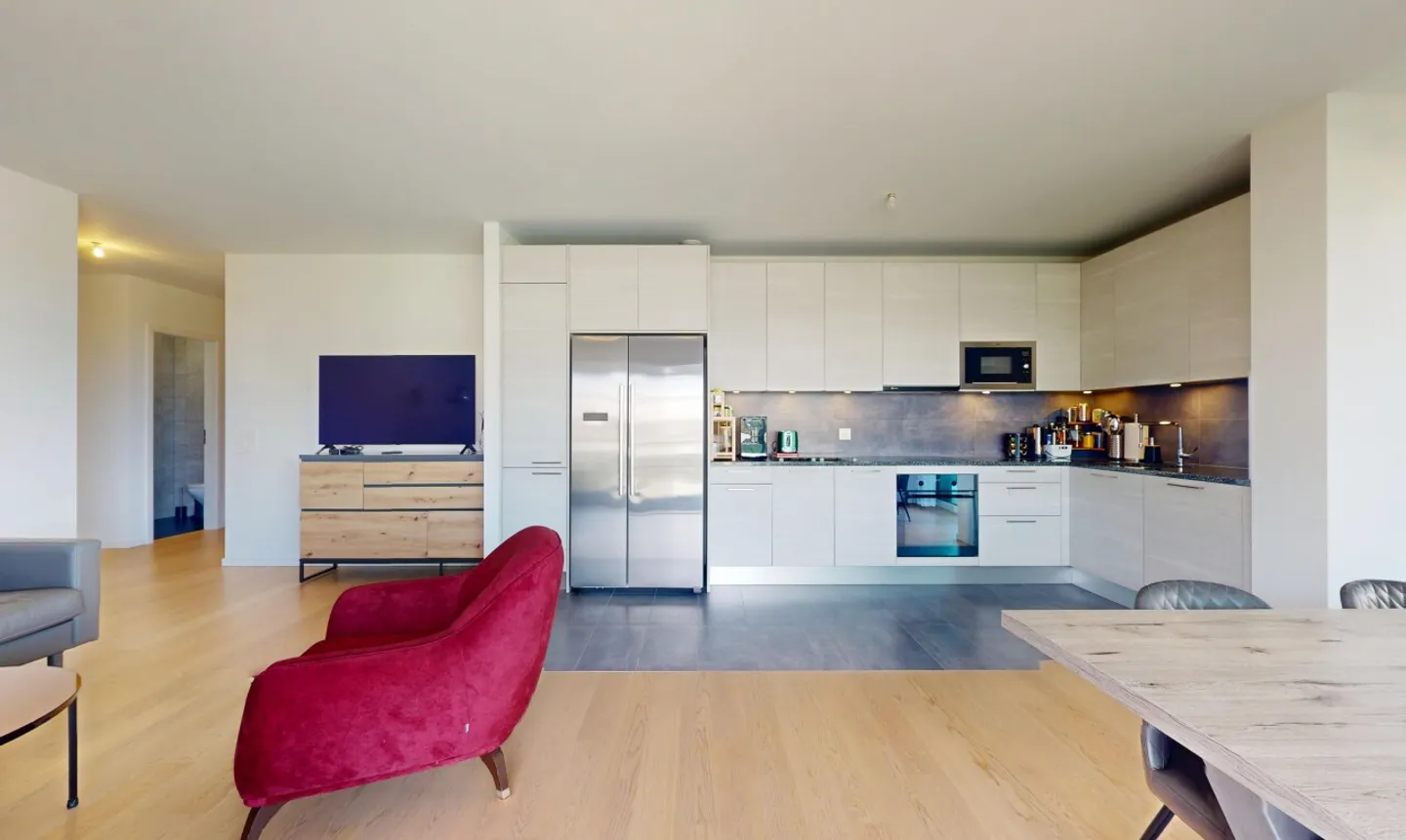 Bellissimo appartamento di 4,5 locali idealmente situato - Foto 5 di 13