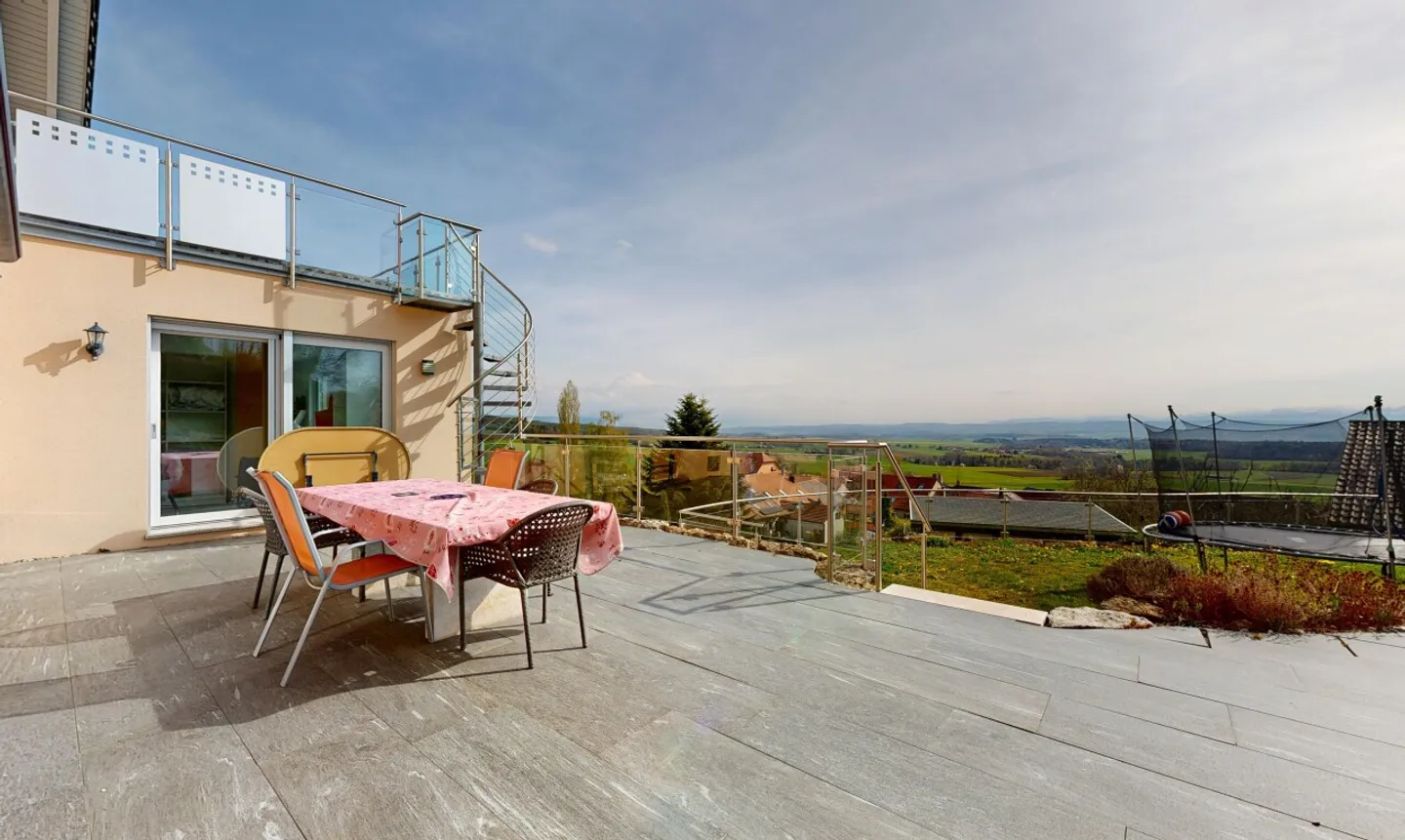 Passive house with studio, pool and unobstructed view - Photo 10 of 11