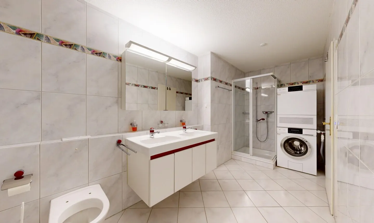 Spacieuse maisonnette de 4.5 pièces avec jardin - Photo 10 sur 11