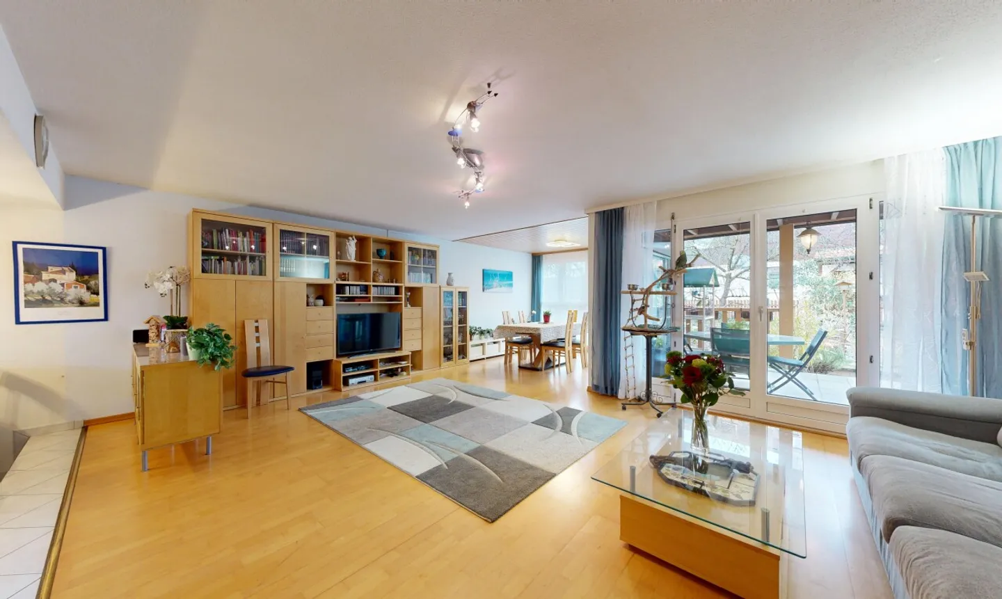 At the end of a dead end - Photo 1 of 11