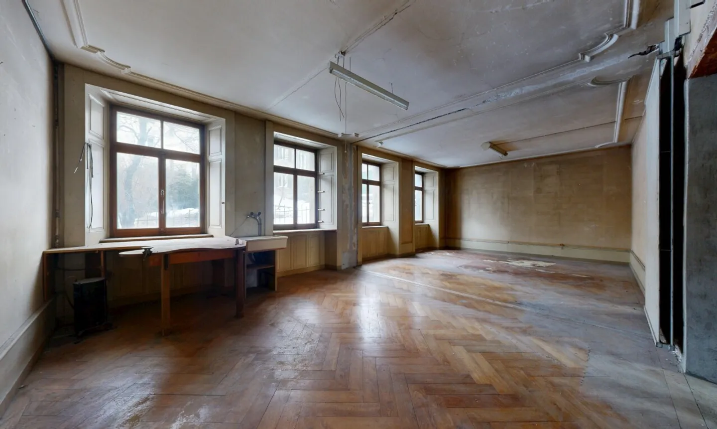 Rendement – 400 m² habitables, fort potentiel, emplacement idéal - Foto 3 di 11