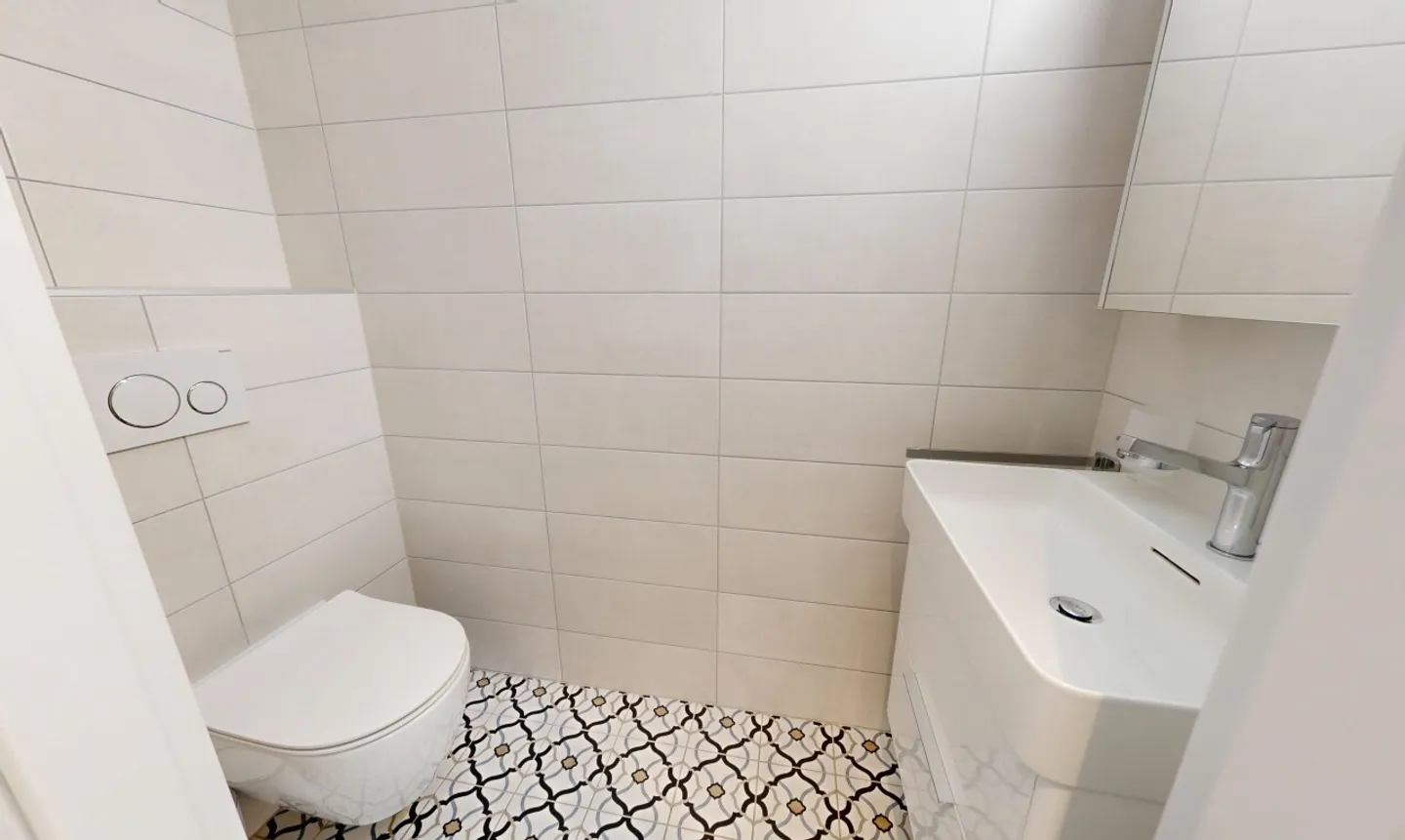 4,5-Zimmer-Wohnung, lichtdurchflutet mit Garten, im Herzen des Dorfes - Foto 8 von 11