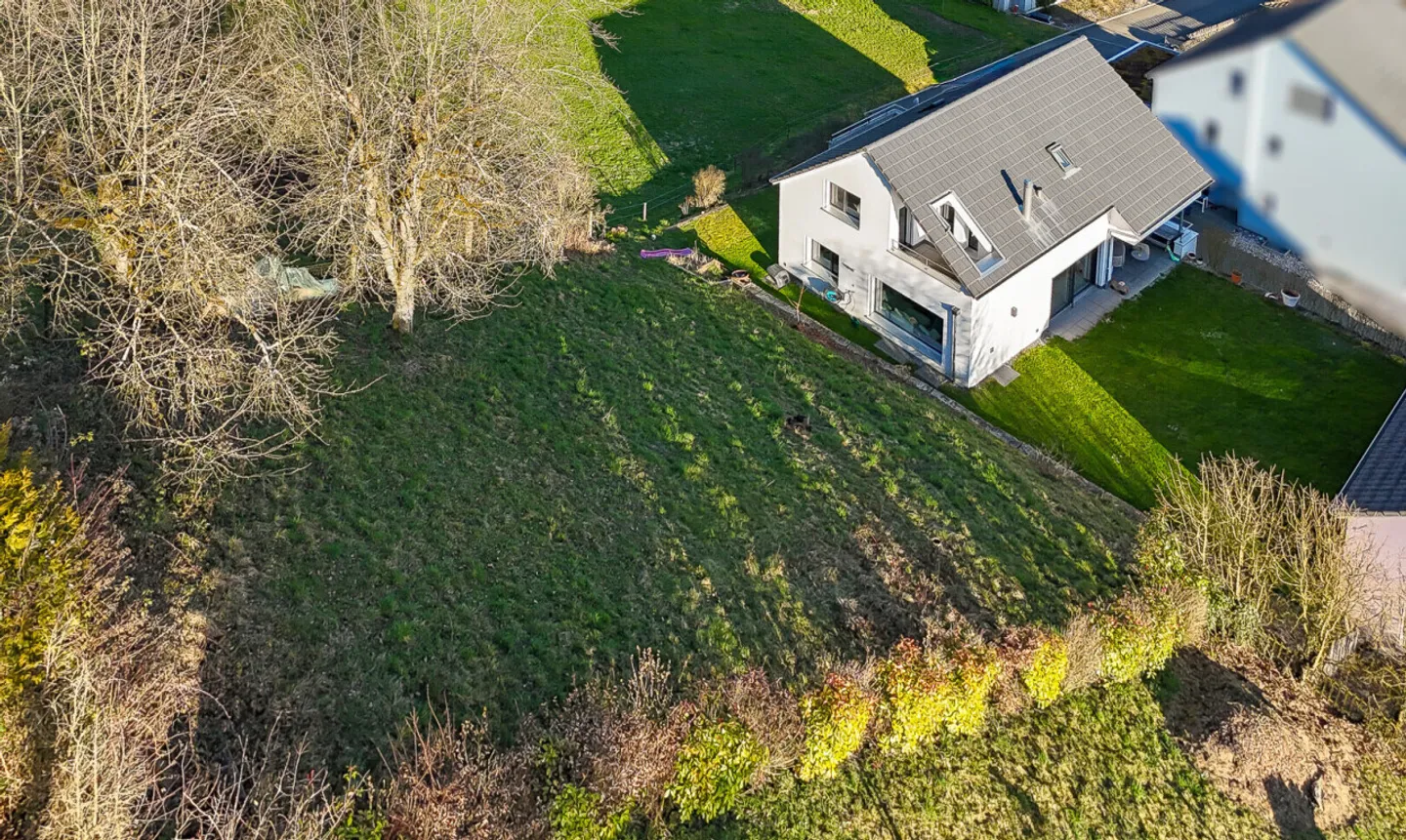 Newly built single-family home with sauna, garden, and high-quality finish - Photo 2 of 11