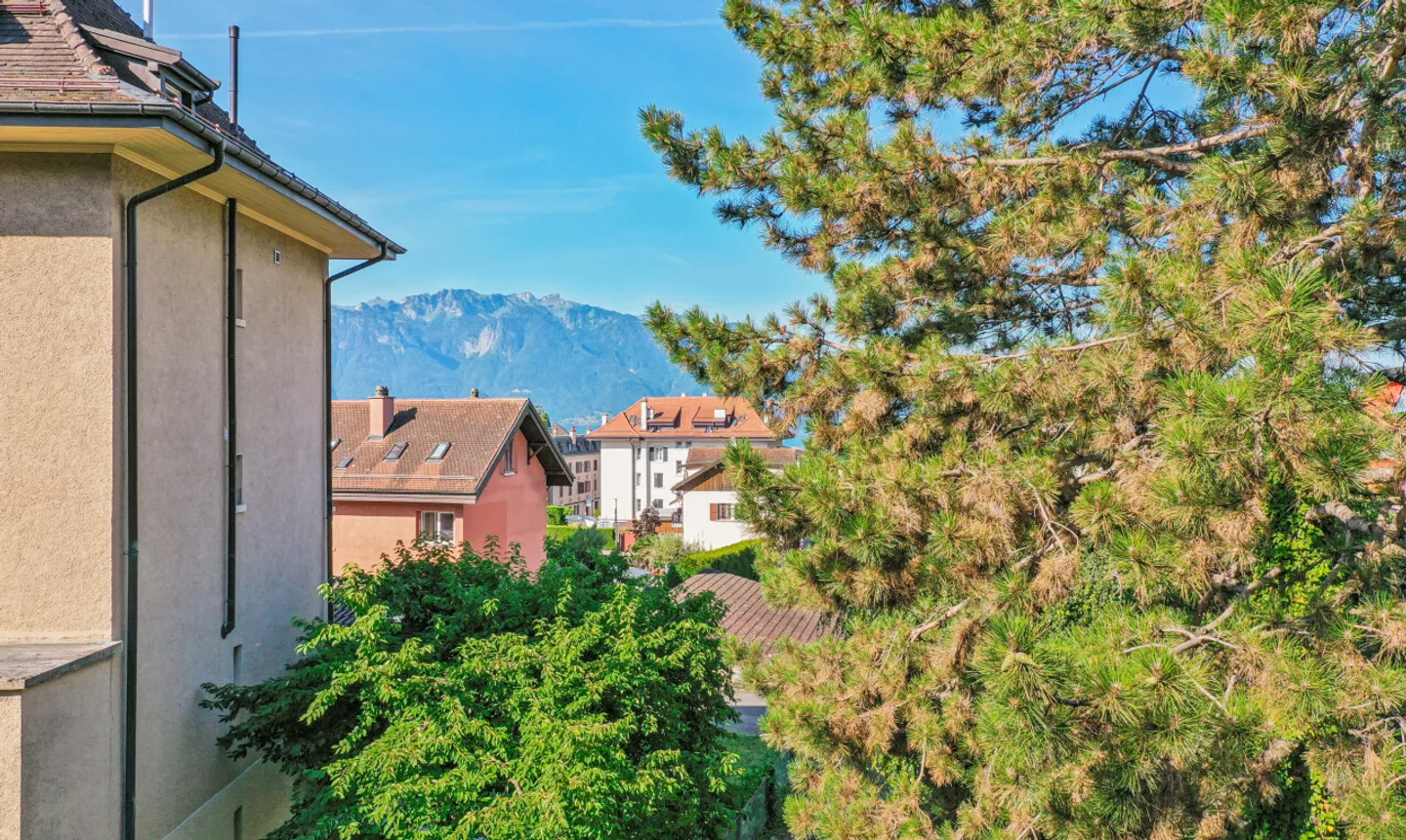 Appartamento nuovo con grande balcone soleggiato - Foto 11 di 13