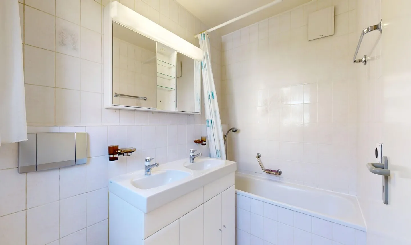 Geräumige Familienwohnung in Gland - Foto 9 von 11