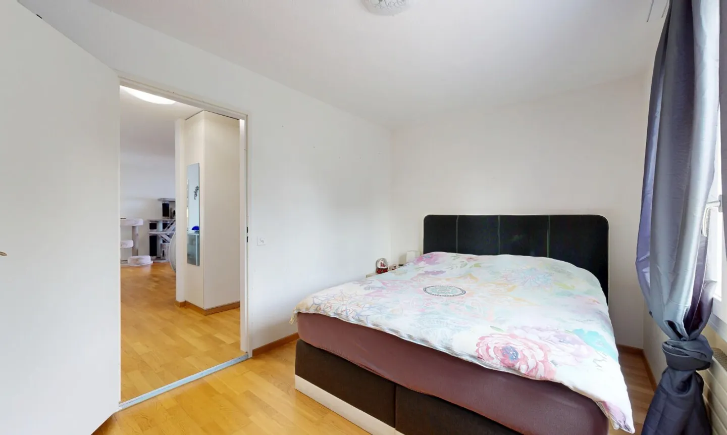 Spacious 4.5-room apartment with great potential in a quiet location - Photo 10 of 11