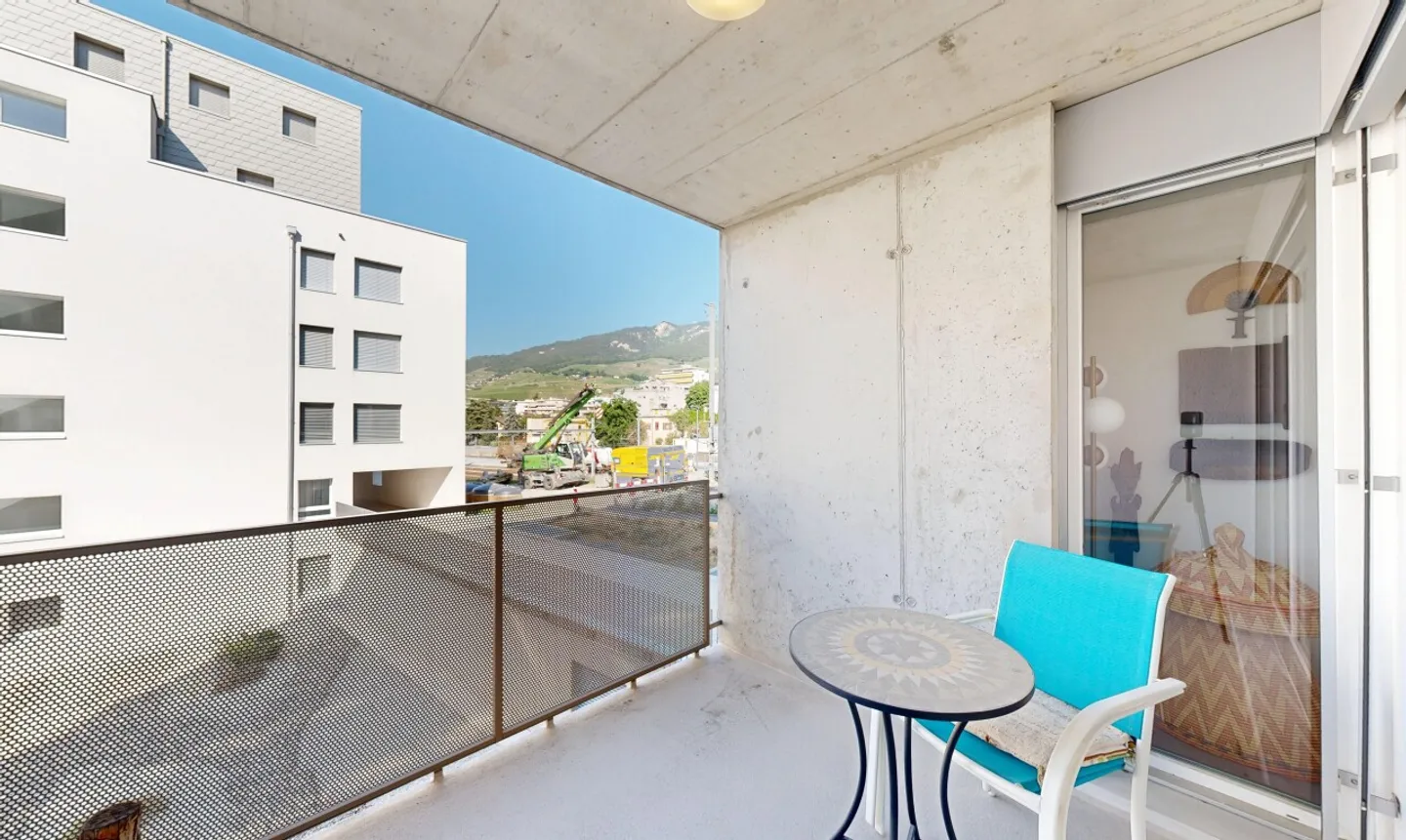 Modernes Apartment mit Balkon - Foto 3 von 11