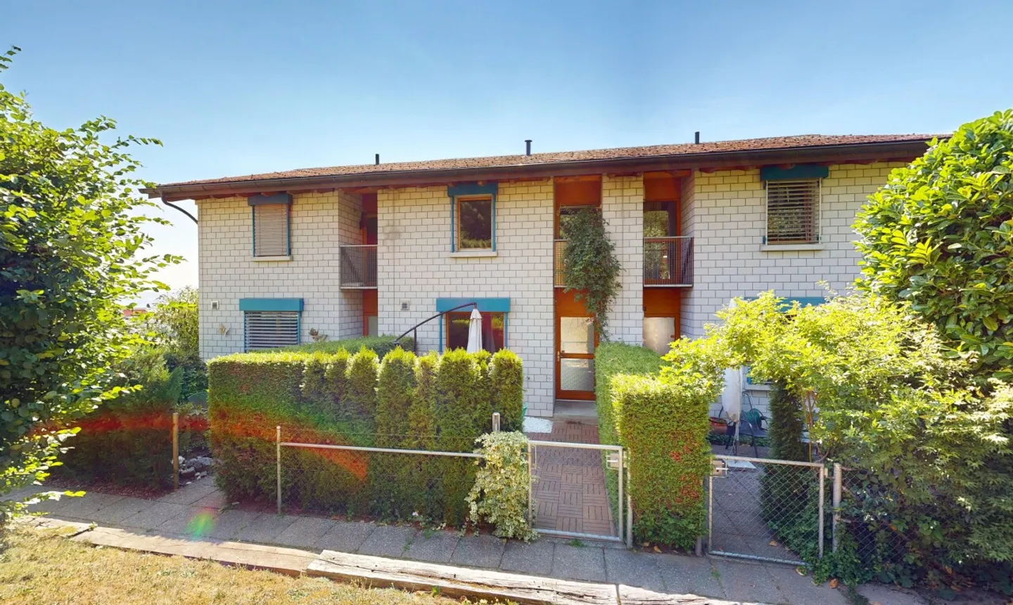 Casa a schiera 5.5 stanze con eccellente configurazione abitativa e vista panoramica - Foto 3 di 11