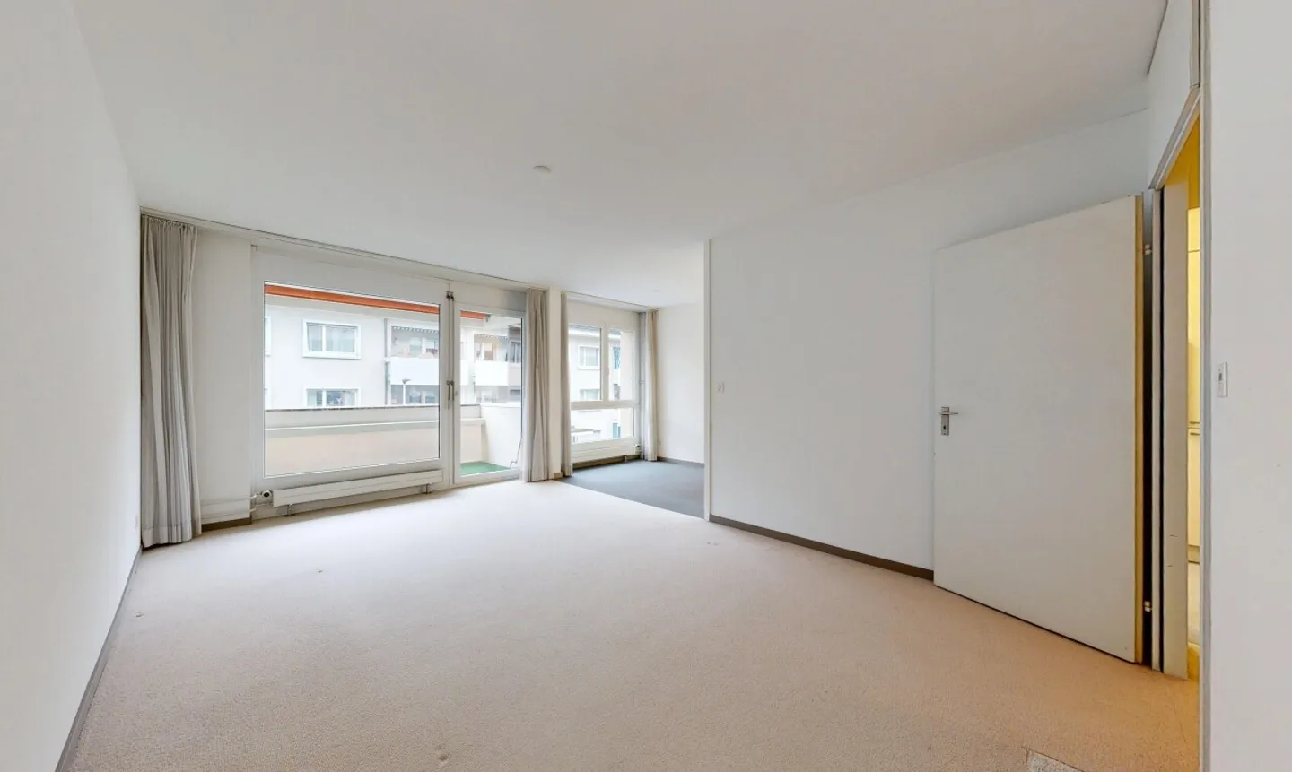 Appartamento attraente di 2,5 stanze in una posizione centrale - Foto 3 di 11