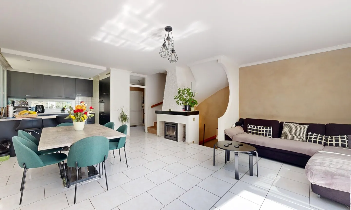 Familienhaus mit Terrassen und schönen Volumen im Herzen von Morges - Foto 4 von 11