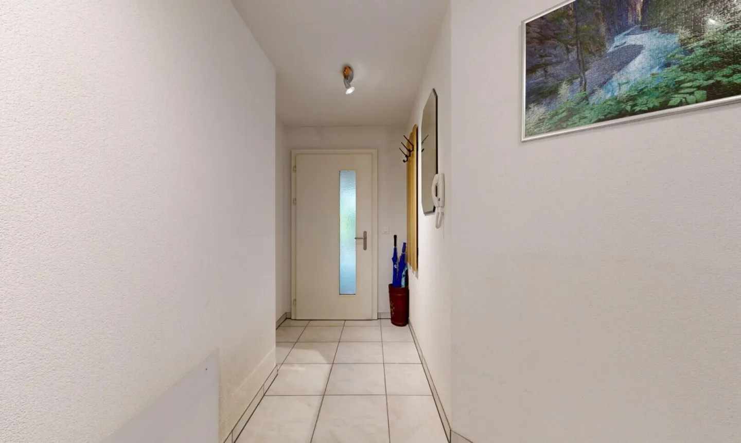 Appartement familial de 4,5 pièces avec jardin - Photo 8 sur 11
