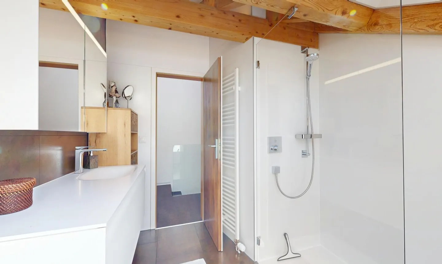 Maison familiale spacieuse avec vue - Photo 9 sur 11
