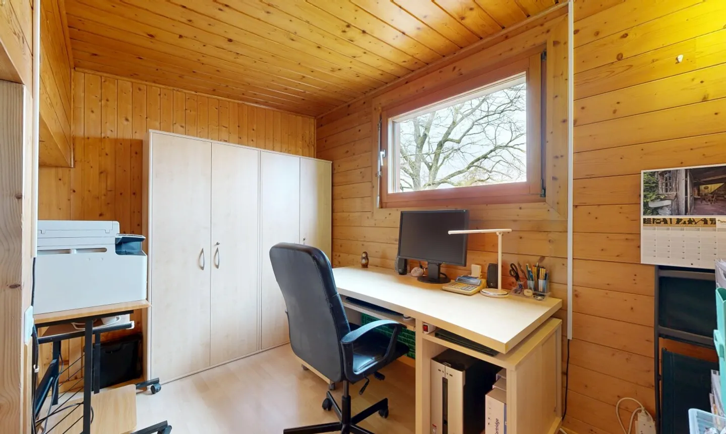 At the end of a dead end - Photo 10 of 11