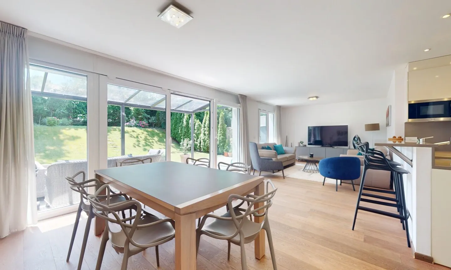 Charmantes Reihenhaus mit Garten - Foto 1 von 13