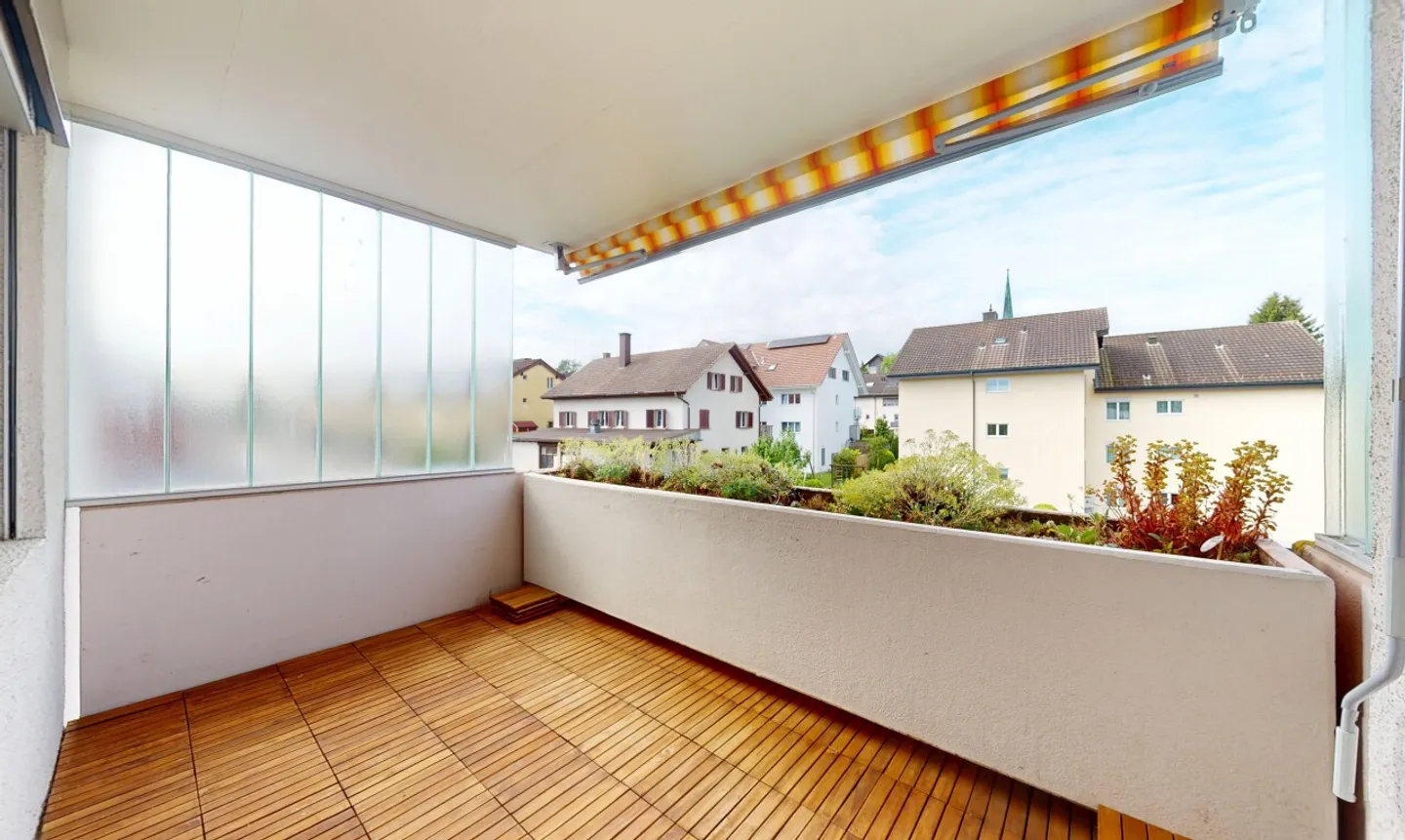 4.5-room penthouse apartment with a grand terrace on Mutschellen - Photo 5 of 13