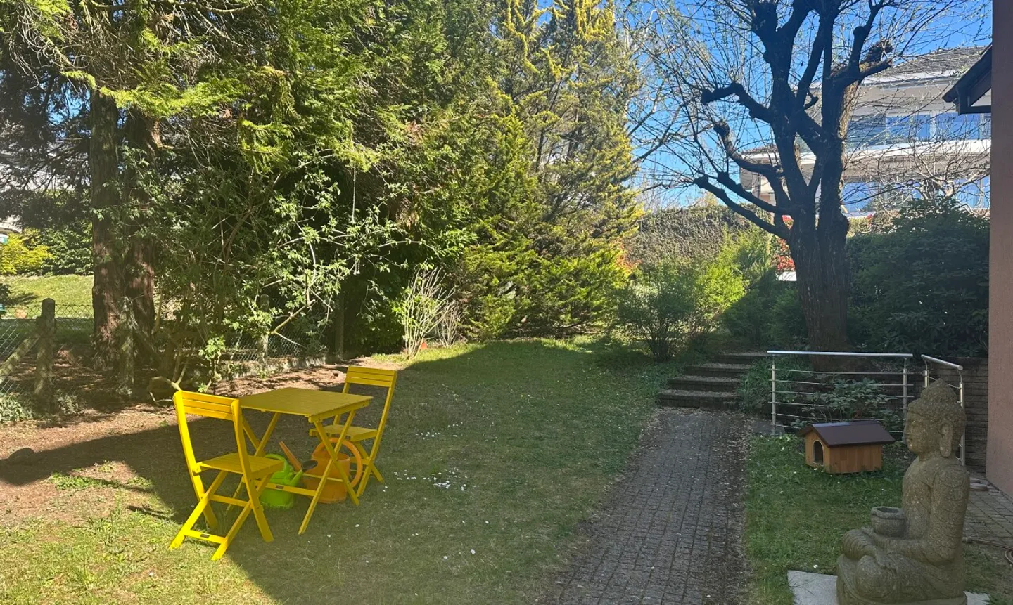 Duplex Apartment in St-Sulpice - Photo 11 of 12