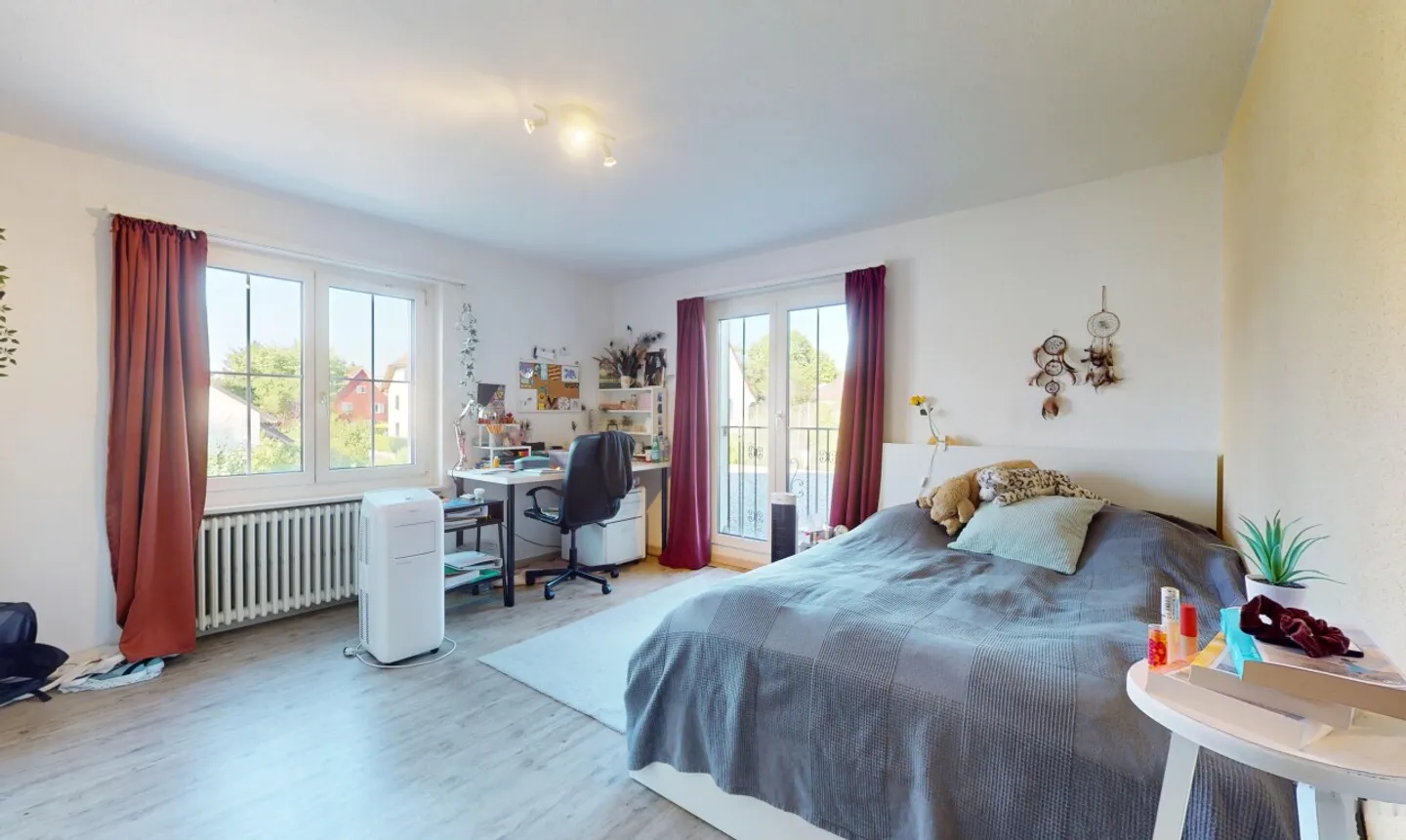 Casa spaziosa con giardino e molto spazio per la famiglia e l'ufficio - Foto 9 di 11