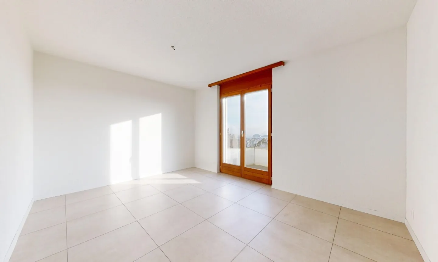 5.5-Zi. Einfamilienhaus mit zusätzlicher 2.5-Zi. Einliegerwohnung - Photo 7 sur 11