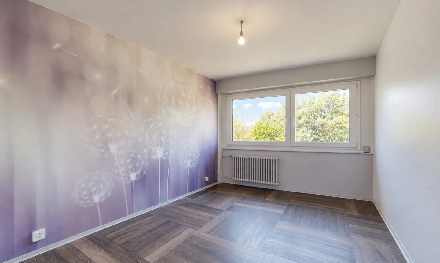 Eine renovierte 5-Zimmer-Wohnung im obersten Stockwerk, zwischen Ruhe und Natur - Foto 5 von 11
