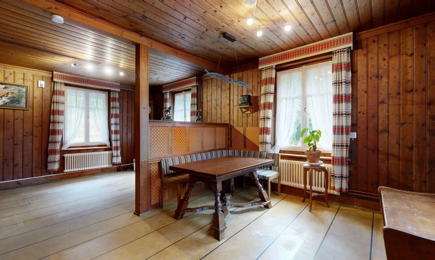 Maison à réinventer sur une parcelle de plus de 2'700 m² - Foto 4 di 11