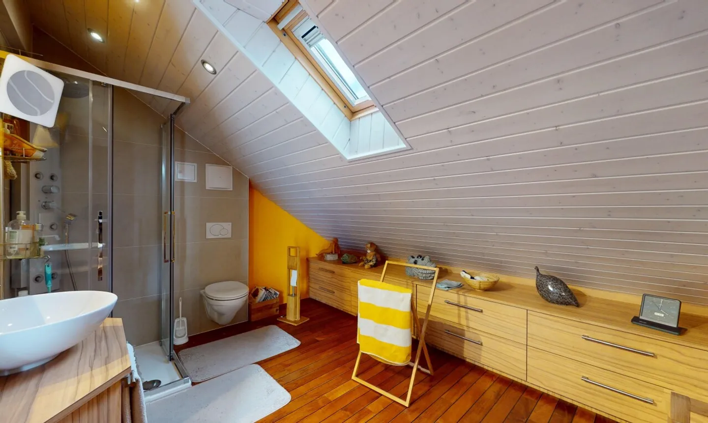 Close to the village center - Photo 11 of 13