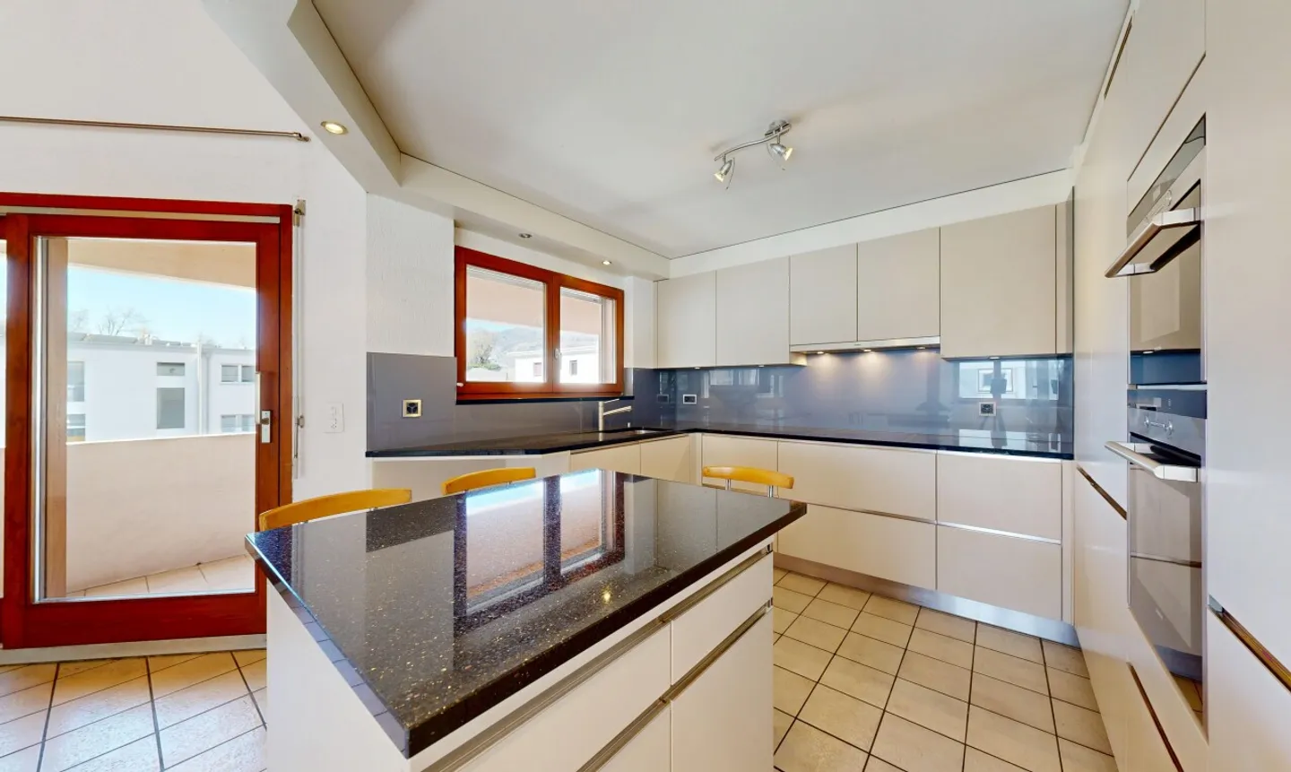 Magnifico duplex luminoso a Sierre - ideale per famiglie - Foto 8 di 11