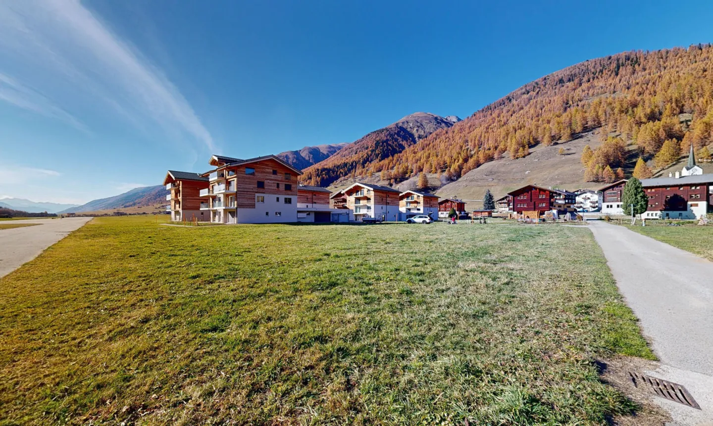 Baugrundstück mit großem Potenzial - Foto 12 von 13