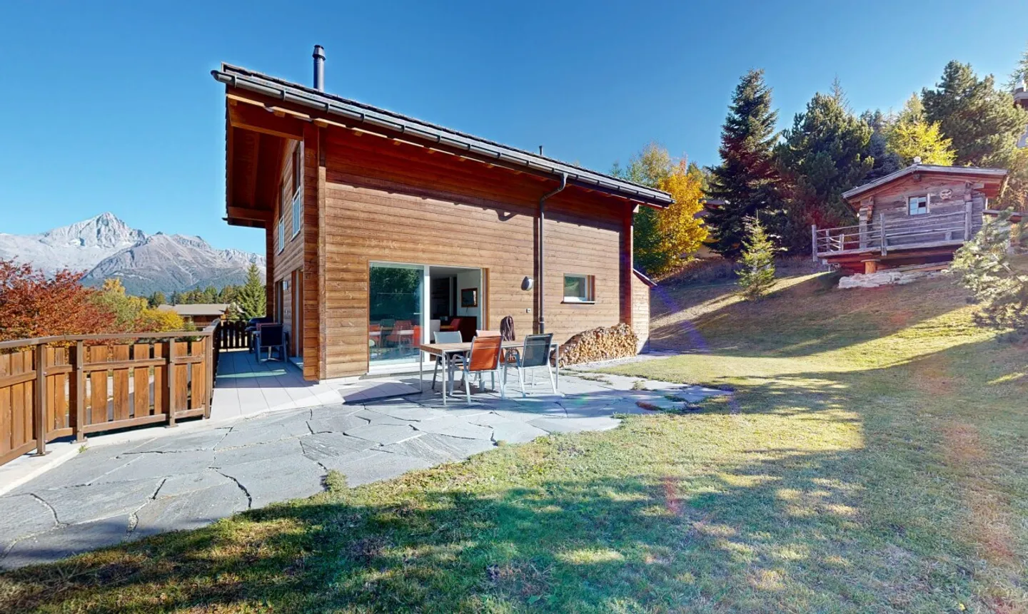 Wunderschönes Chalet mit Panoramablick in Bürchen - Foto 2 von 11