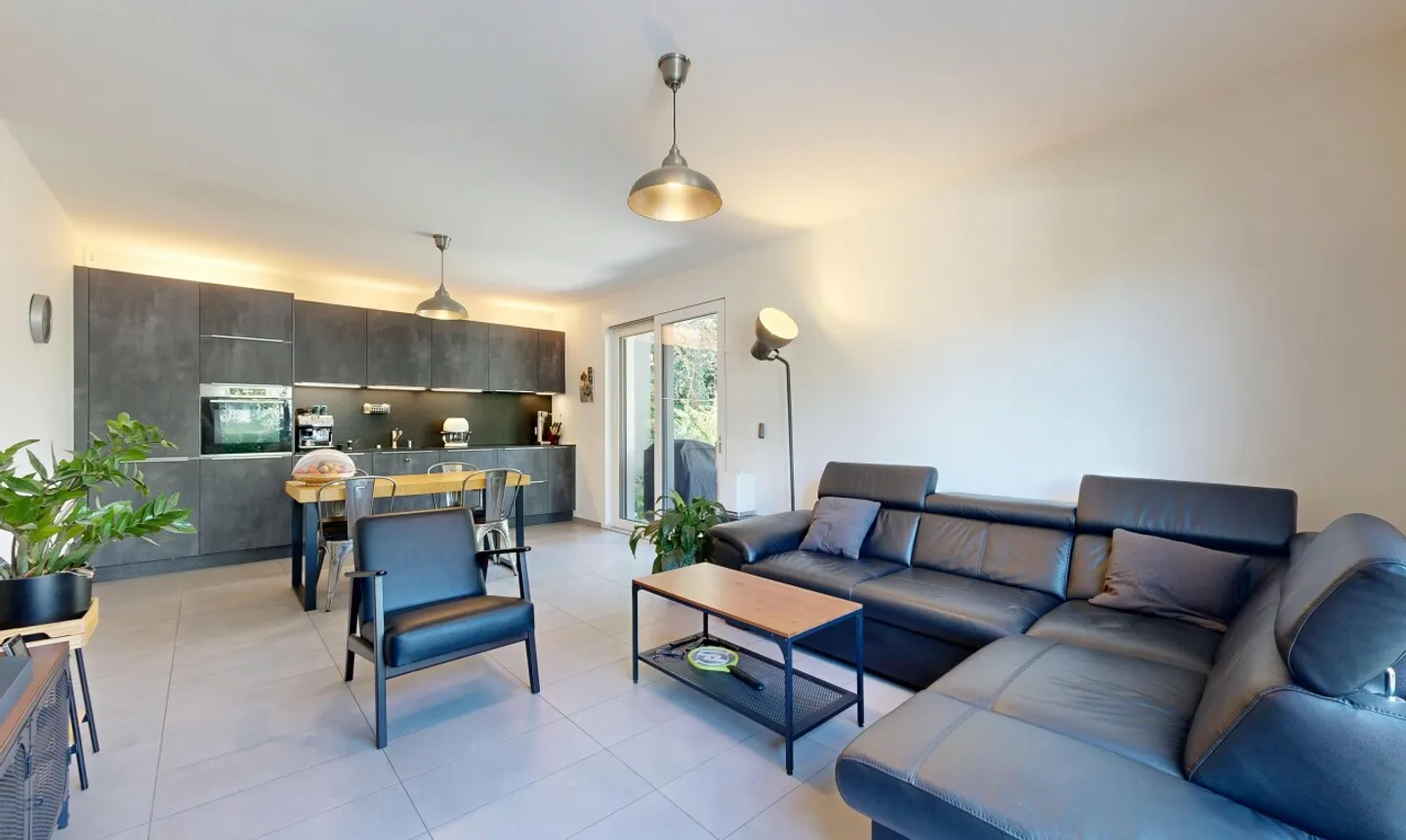 Eine moderne Gartenwohnung in privilegierter Lage in Chambésy - Foto 4 von 11