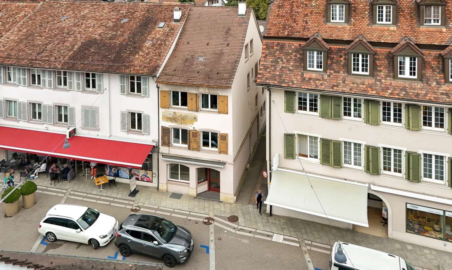 Attraktives Mehrfamilienhaus - Foto 1 von 13